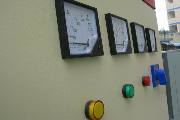 竹山配电柜-3683讲讲配电柜注意事项